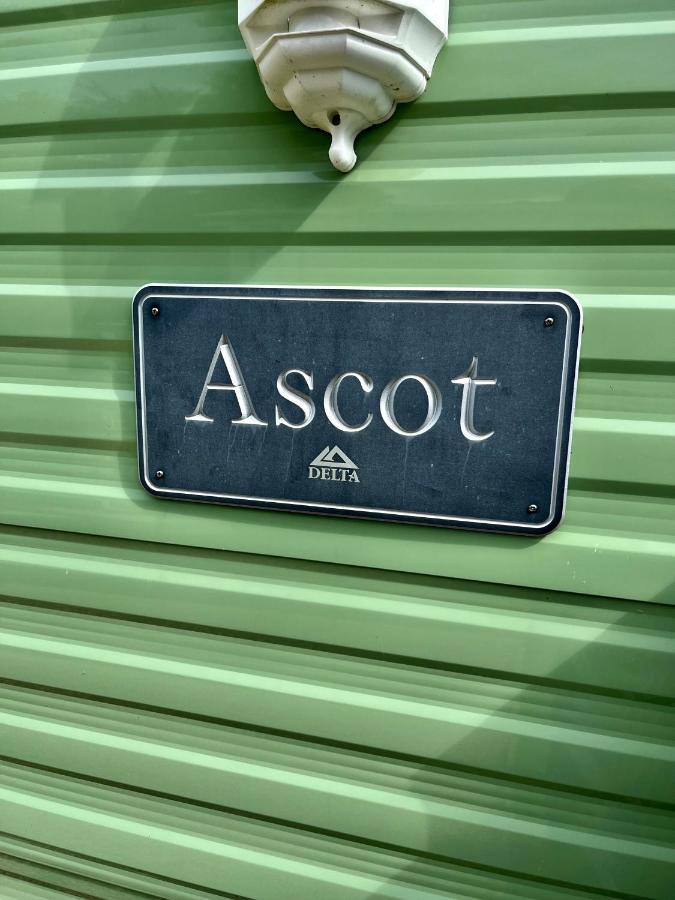 فندق The Ascot By North Shacks Slaley المظهر الخارجي الصورة
